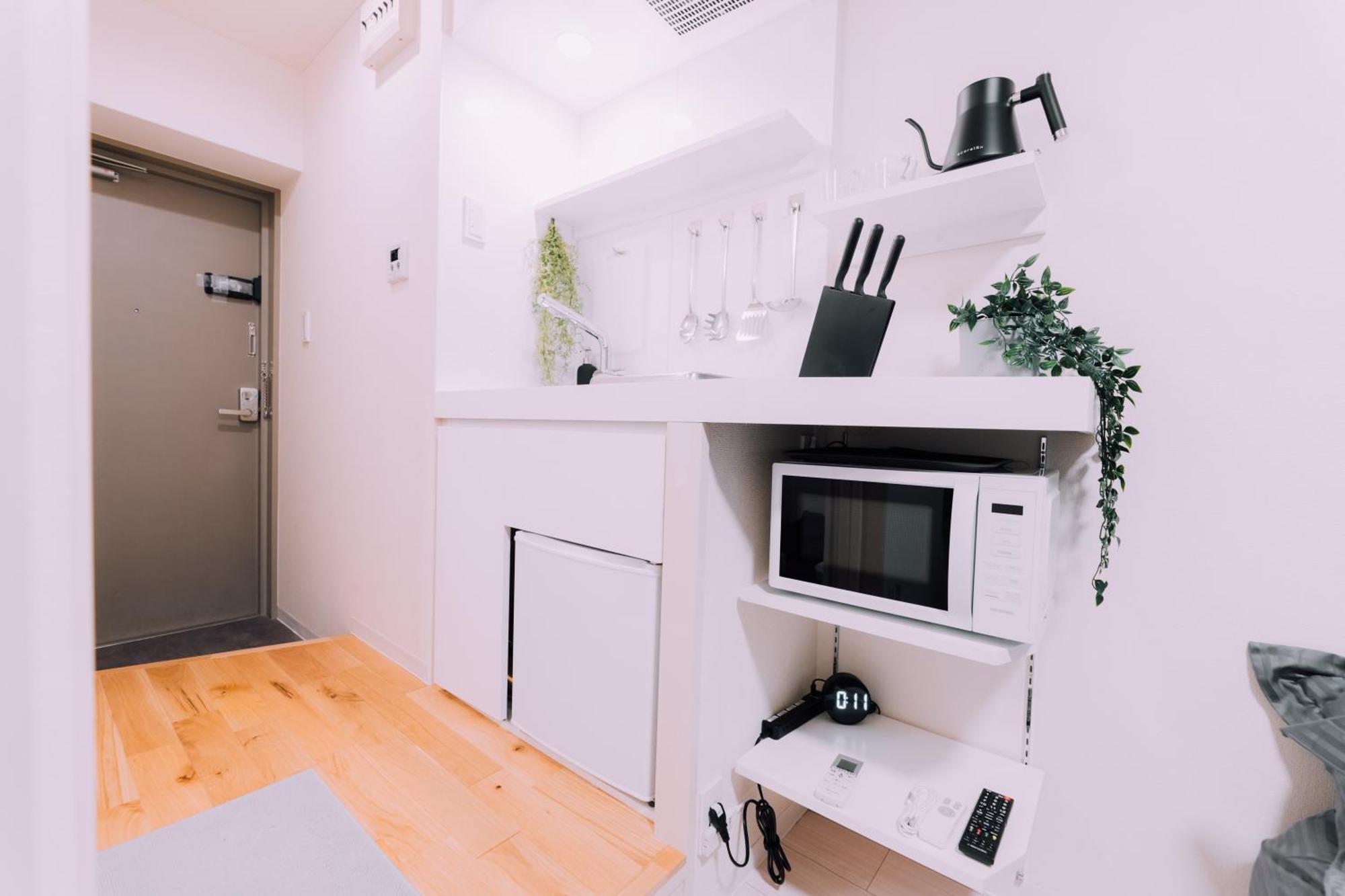 Apartment Minimalist Loft Namba Compact With A 24-hour Gym Ma902