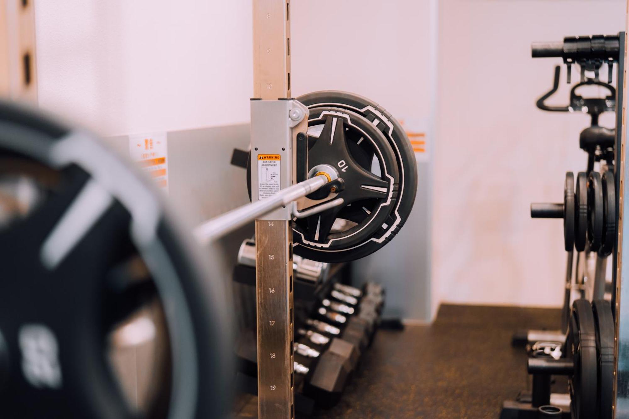 Apartment Minimalist Loft Namba Compact With A 24-hour Gym Ma902